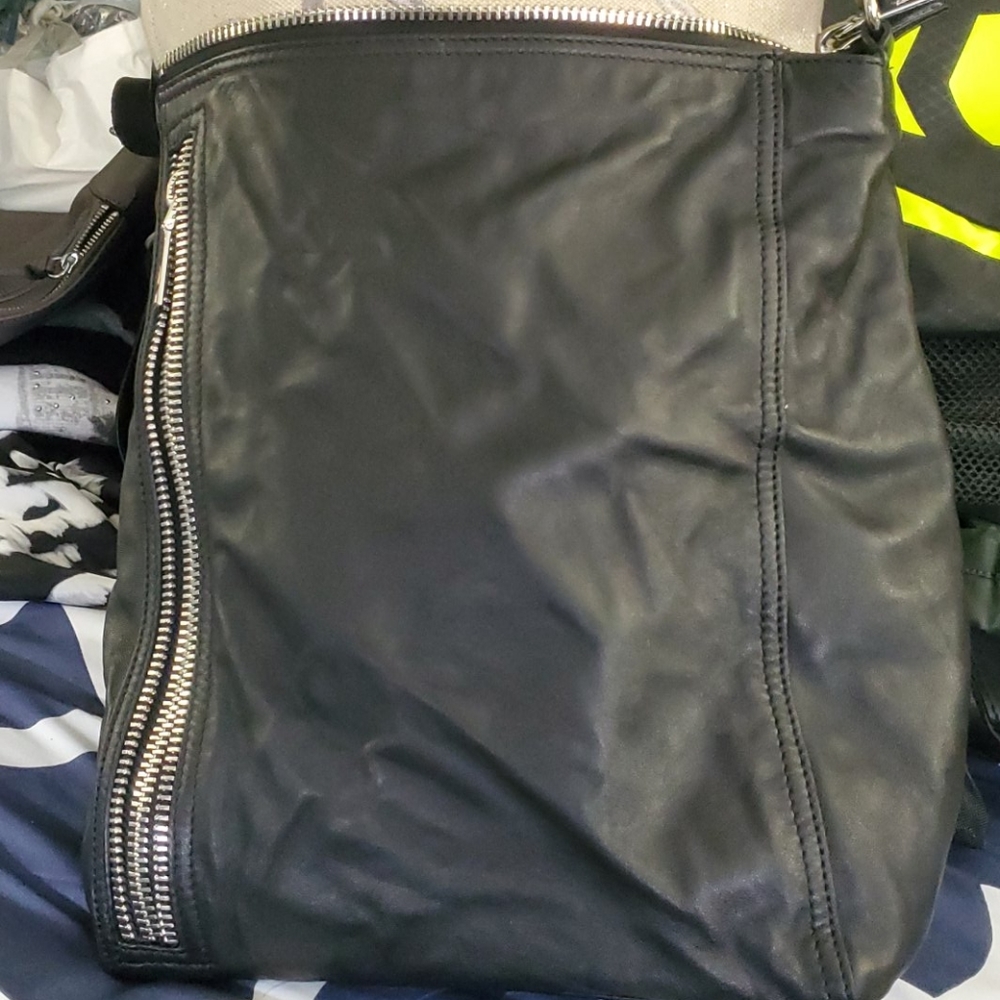 Bag - Picture 2 of 3